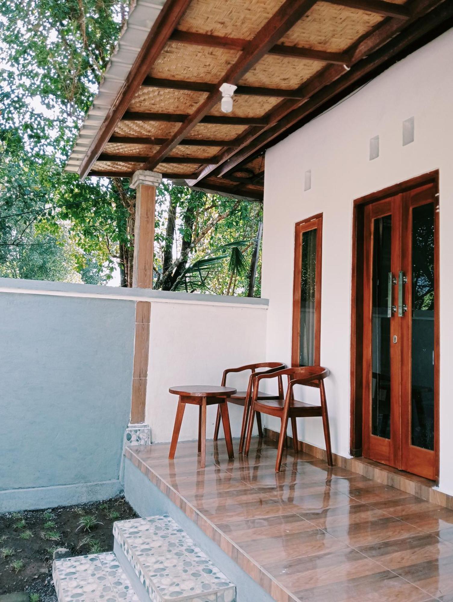 Jepun Homestay Lemukih Singaraja Exteriör bild