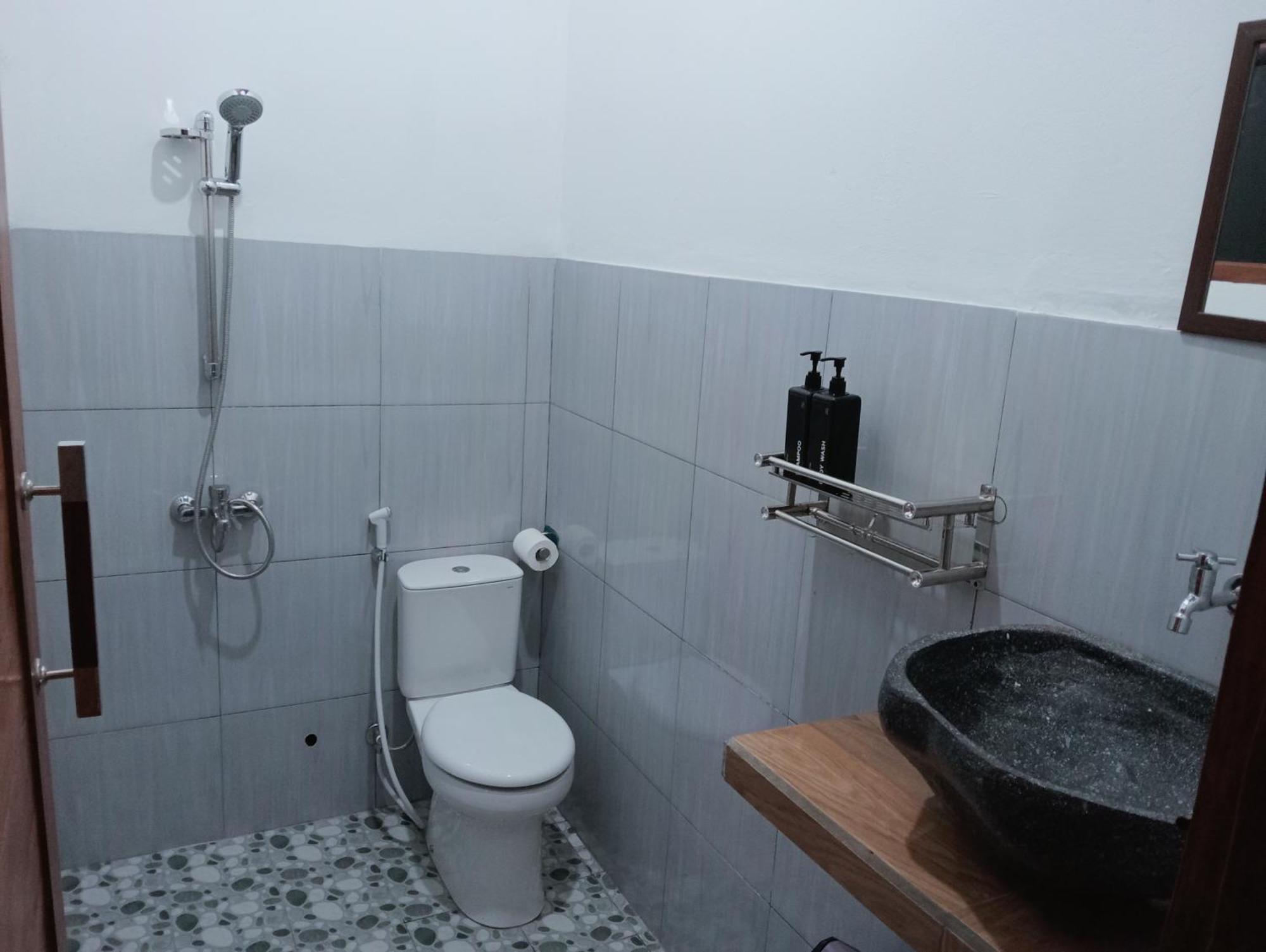 Jepun Homestay Lemukih Singaraja Exteriör bild