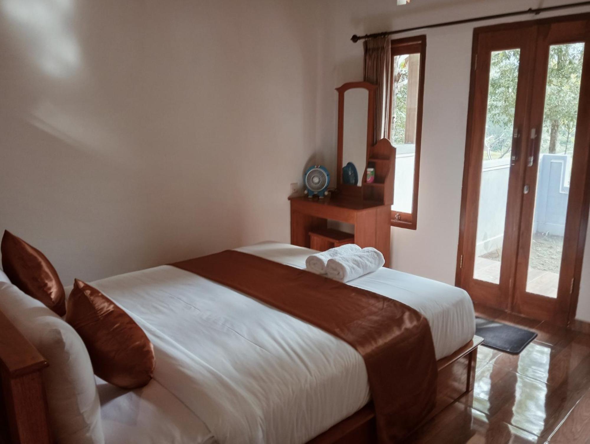 Jepun Homestay Lemukih Singaraja Exteriör bild