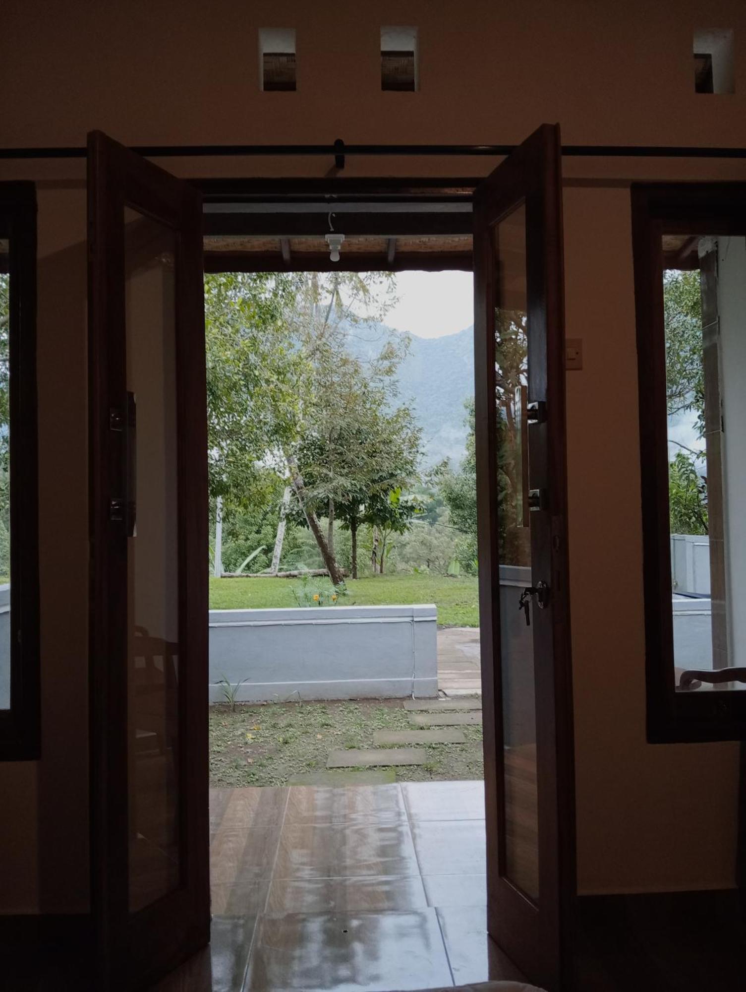 Jepun Homestay Lemukih Singaraja Exteriör bild